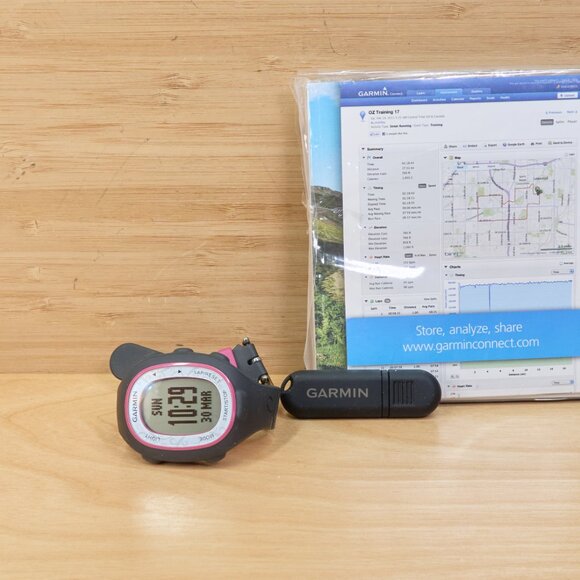 Garmin FR70 W Pink Women's Sport Watch Only, new battery - Picture 3 of 7